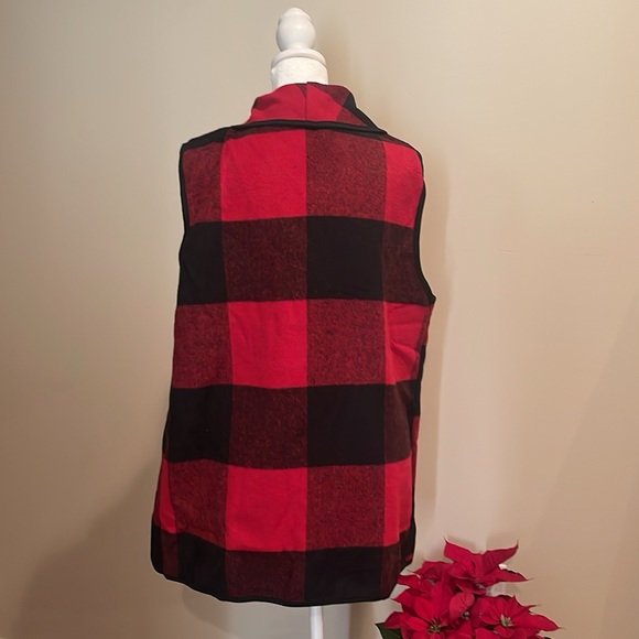 Buffalo plaid open-front vest - Picture 5 of 14